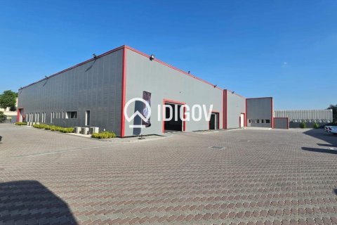 3716.12m² Warehouse in Al Quoz, UAE No. 184965