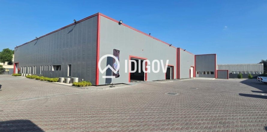3716.12m² Warehouse in Al Quoz, UAE No. 184965