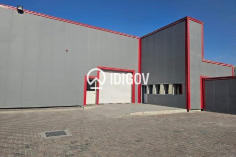 3716.12m² Warehouse in Al Quoz, UAE No. 184965 8