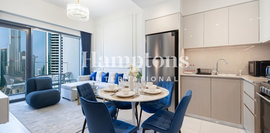 2 bedrooms Apartment in Burj Royale, UAE No. 152603