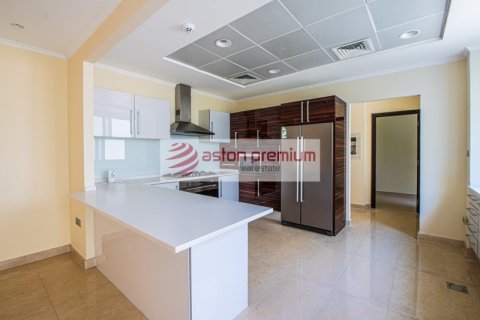 4 bedrooms Villa  No. 133096 7