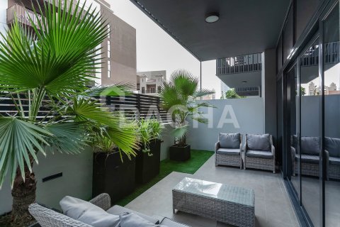 Квартира с 2 спальнями в District 15, ОАЭ №155673 7