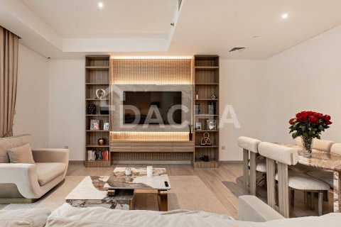 Квартира с 2 спальнями в District 15, ОАЭ №155673 24