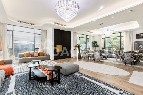 Вилла с 5 спальнями в Nad Al Sheba 1, ОАЭ №155672 15