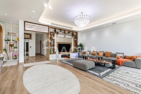 Вилла с 5 спальнями в Nad Al Sheba 1, ОАЭ №155672 17