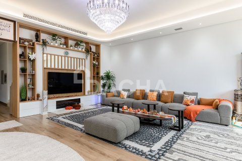 Вилла с 5 спальнями в Nad Al Sheba 1, ОАЭ №155672 21