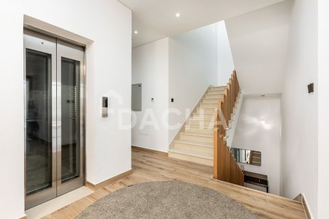 Вилла с 5 спальнями в Nad Al Sheba 1, ОАЭ №155672 8