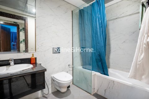 Квартира с 2 спальнями в Дубай, ОАЭ №156342 7