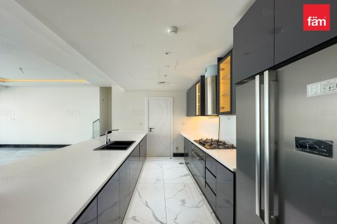 Apartment de 2 dormitorios en Business Bay, UAE No. 135582 6