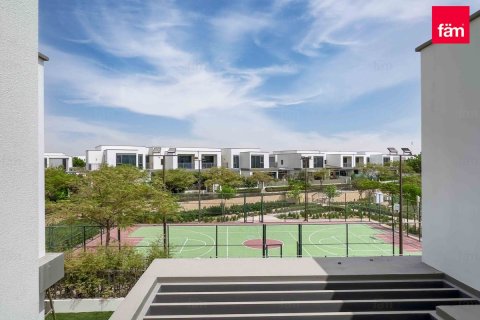 Вилла с 3 спальнями в Дубай Хилс Эстейт, ОАЭ №135583 10