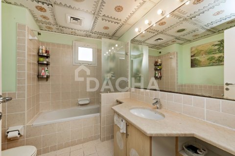 4 bedrooms Villa in Meadows, UAE No. 161268 26