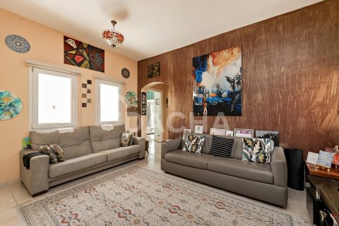 4 bedrooms Villa in Meadows, UAE No. 161268 18