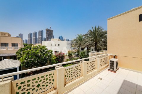 4 bedrooms Villa in Meadows, UAE No. 161268 21