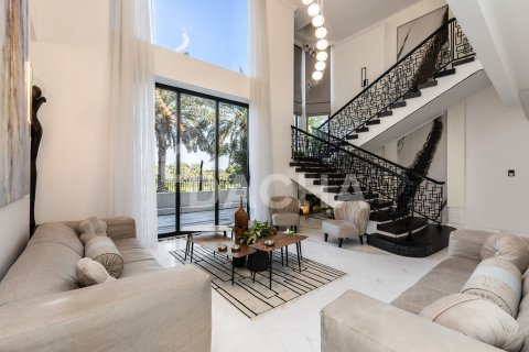 4 bedrooms Villa in Jumeirah Islands, UAE No. 161267