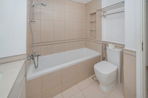 Квартира с 3 спальнями в Town Square, ОАЭ №152488 21