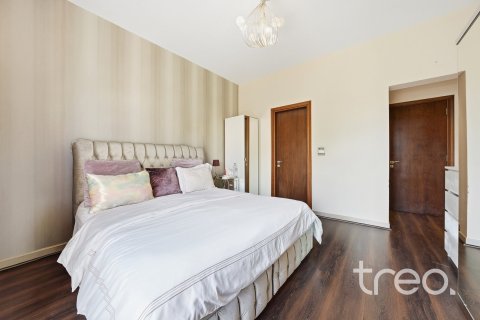 Villa de 3 chambres à Casa, UAE No. 173536 8
