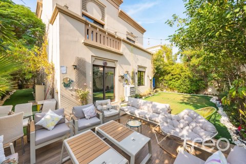 Villa de 3 chambres à Casa, UAE No. 173536 15