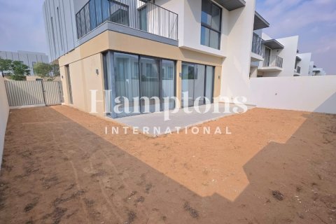 Таунхаус с 4 спальнями в Sweden, ОАЭ №134399 9