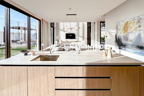 4 غرف نوم فيلا  رقم 134403 8