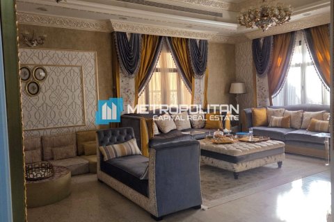 7 bedrooms Villa in Khalifa City, UAE No. 135409 6