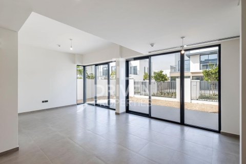 Таунхаус с 4 спальнями в The Valley, ОАЭ №138884 5