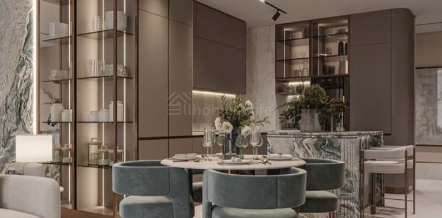 2 bedrooms Apartment in Dubai, UAE No. 168322