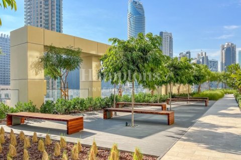 1 bedroom Apartment in Burj Royale, UAE No. 164392 7