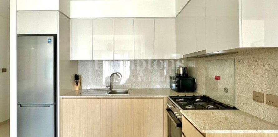 1 bedroom Apartment in Burj Royale, UAE No. 164392