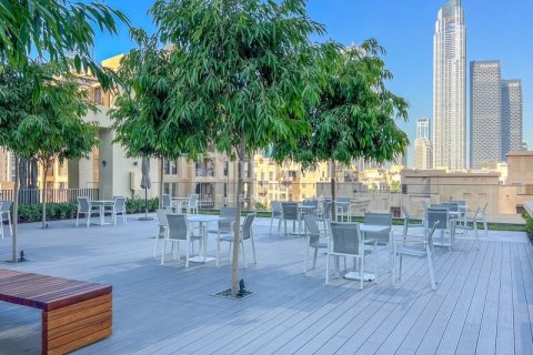1 bedroom Apartment in Burj Royale, UAE No. 164392 8