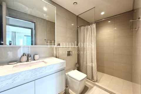 1 bedroom Apartment in Burj Royale, UAE No. 164392 10