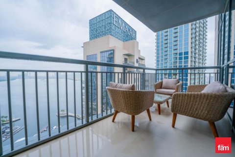 3 bedrooms Apartment in Dubai, UAE No. 210243