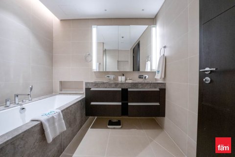 3 bedrooms Apartment in Dubai, UAE No. 210243 13