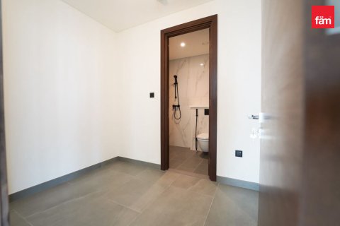 3 bedrooms Apartment in Dubai, UAE No. 210248 11