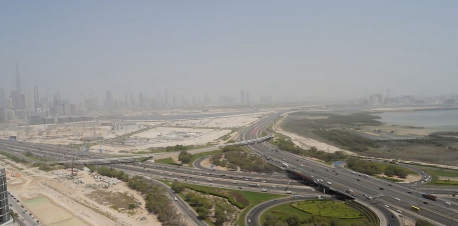3 bedrooms Apartment in Dubai, UAE No. 210248