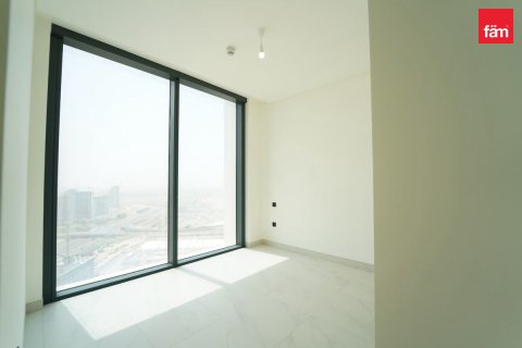 3 bedrooms Apartment in Dubai, UAE No. 210248 7