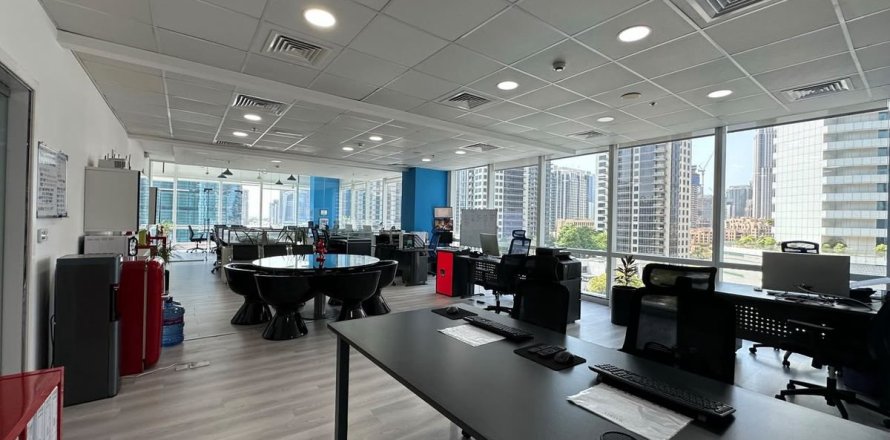 614.1m² Office in Business Bay, UAE No. 210249