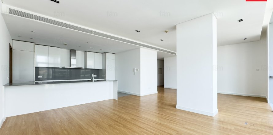 2 bedrooms Apartment in City Walk, UAE No. 210244
