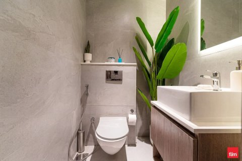 1 bedroom Apartment in Dubai Studio City, UAE No. 169888 9