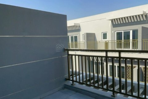 4 bedrooms Townhouse in DAMAC Hills (Akoya by DAMAC), UAE No. 165023 13