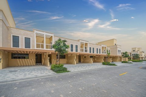 Таунхаус с 4 спальнями в Damac Lagoons, ОАЭ №165025