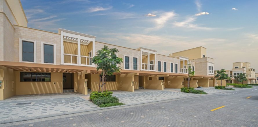 Таунхаус с 4 спальнями в Damac Lagoons, ОАЭ №165025