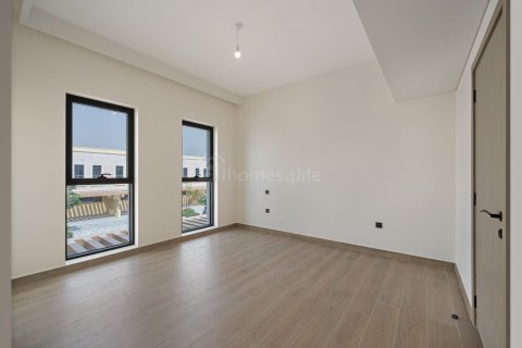 Таунхаус с 4 спальнями в Damac Lagoons, ОАЭ №165025 6
