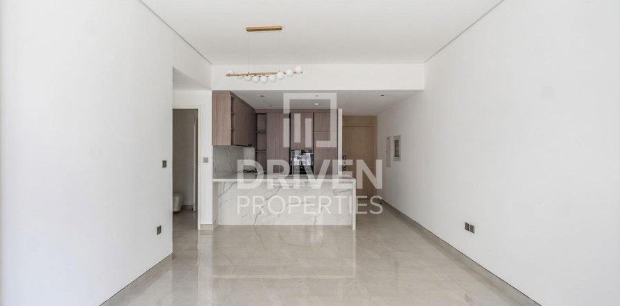 1 bedroom Apartment in District 12, UAE No. 189820