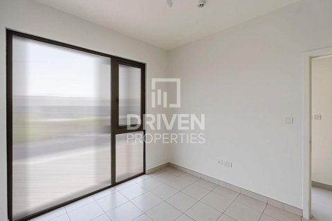 Villa de 4 chambres à EMAAR South, UAE No. 206501 6