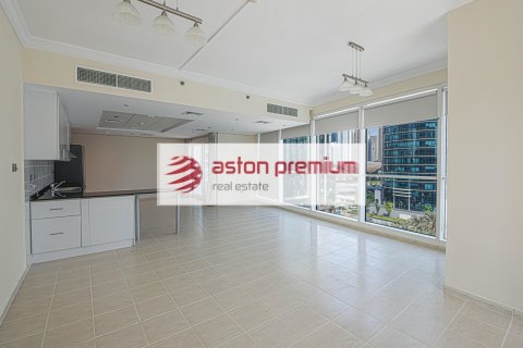 1 bedroom Apartment in Jumeirah Lake Towers, UAE No. 148395 11