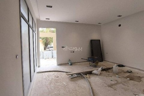 Apartment de 4 dormitorios en Riyadh, Saudi Arabia No. 99579 2