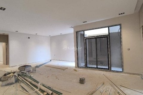 Apartment de 4 dormitorios en Riyadh, Saudi Arabia No. 99579 3