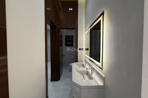 Apartment de 3 dormitorios en Riyadh, Saudi Arabia No. 99576 12