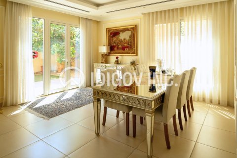Villa de 3 chambres à Al Barsha, UAE No. 85988 11