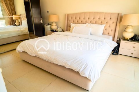 Villa de 3 chambres à Al Barsha, UAE No. 85985 3